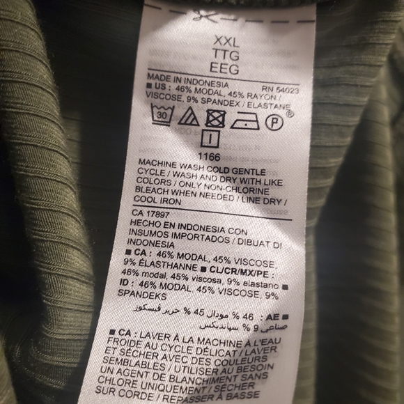 Shirt - Picture 5 of 5